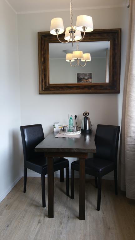 Gaestehaus Burgberg, Weinhaus Fries Kattenes Номер фото